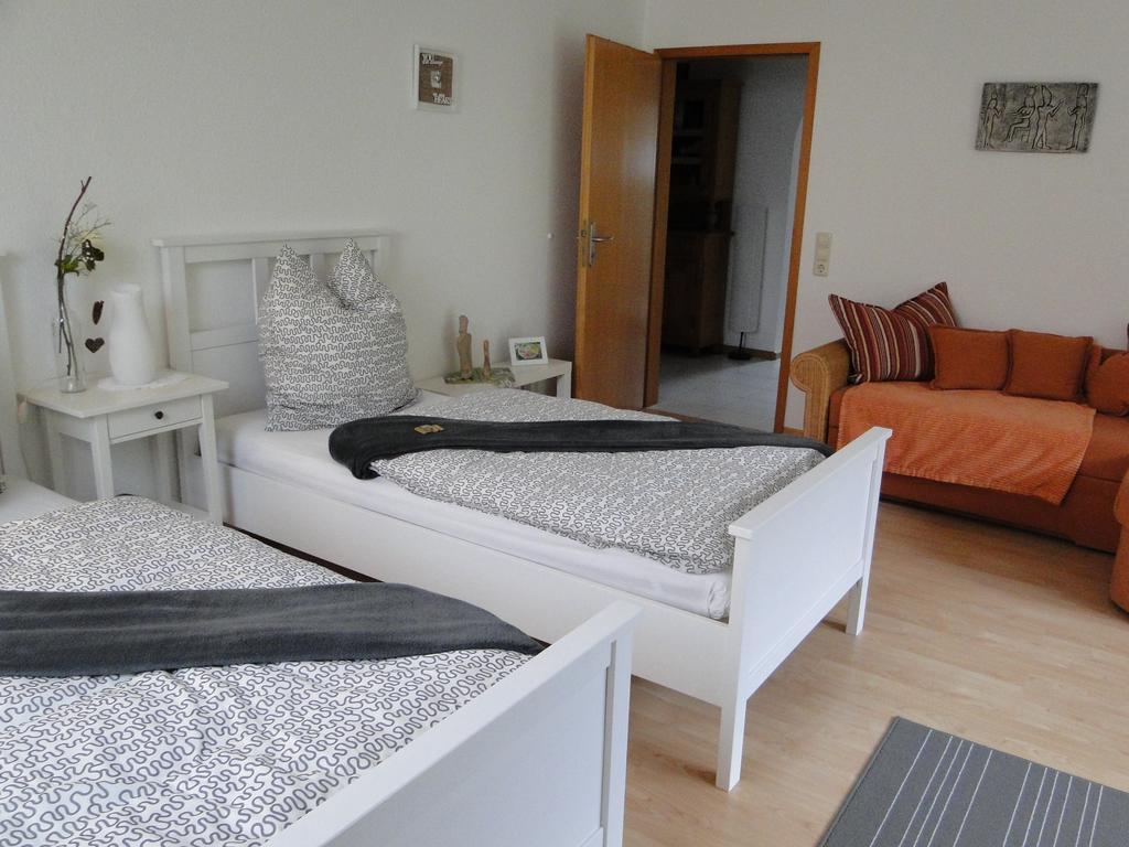 Ferienwohnung Hotte'S Huette Ettenheim Quarto foto